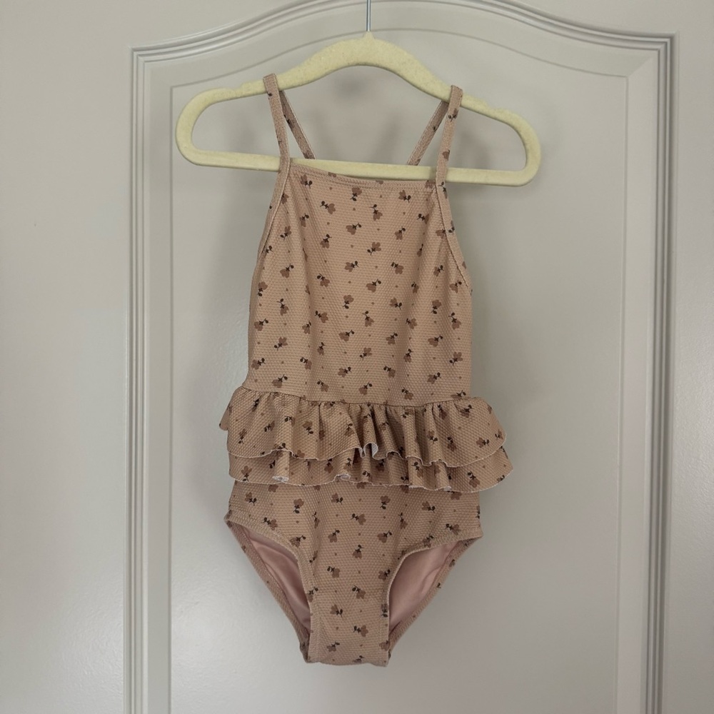 Quincy Mae Ruffled One-Piece Swimsuit - Tulips